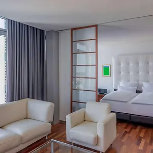 Innside By Melia Frankfurt Eurotheum Франкфурт-на-Майне