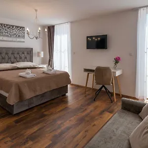 https://sobe-galeb.primorje-gorskikotar.com